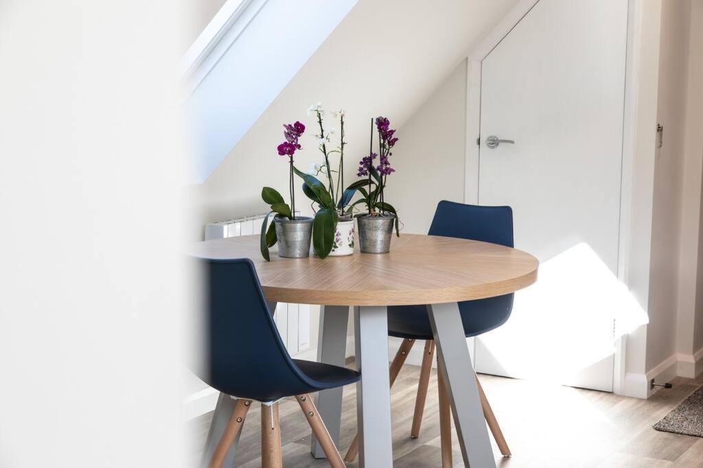The Roost - A Bird'S Eye View In The Countryside Apartment Cullompton Bagian luar foto